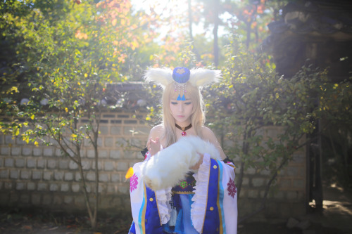 Kaku-san-sei Million Arthur (Nine Tailed Fox)  More Cosplay Photos & Videos - http://tinyurl.com/mddyphv  New Videos - http://tinyurl.com/l969dqm 