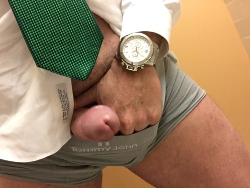 stmax51:  Been horny all fucking day at the office 
