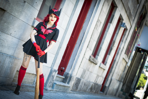 Bombshell Batwoman at Montreal ComicconPhoto by Anthony Maheux Photographie