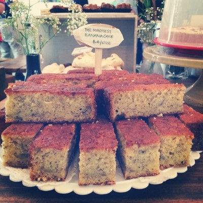 Moistest banana cake ever, made by @jennyleesl at Creatory