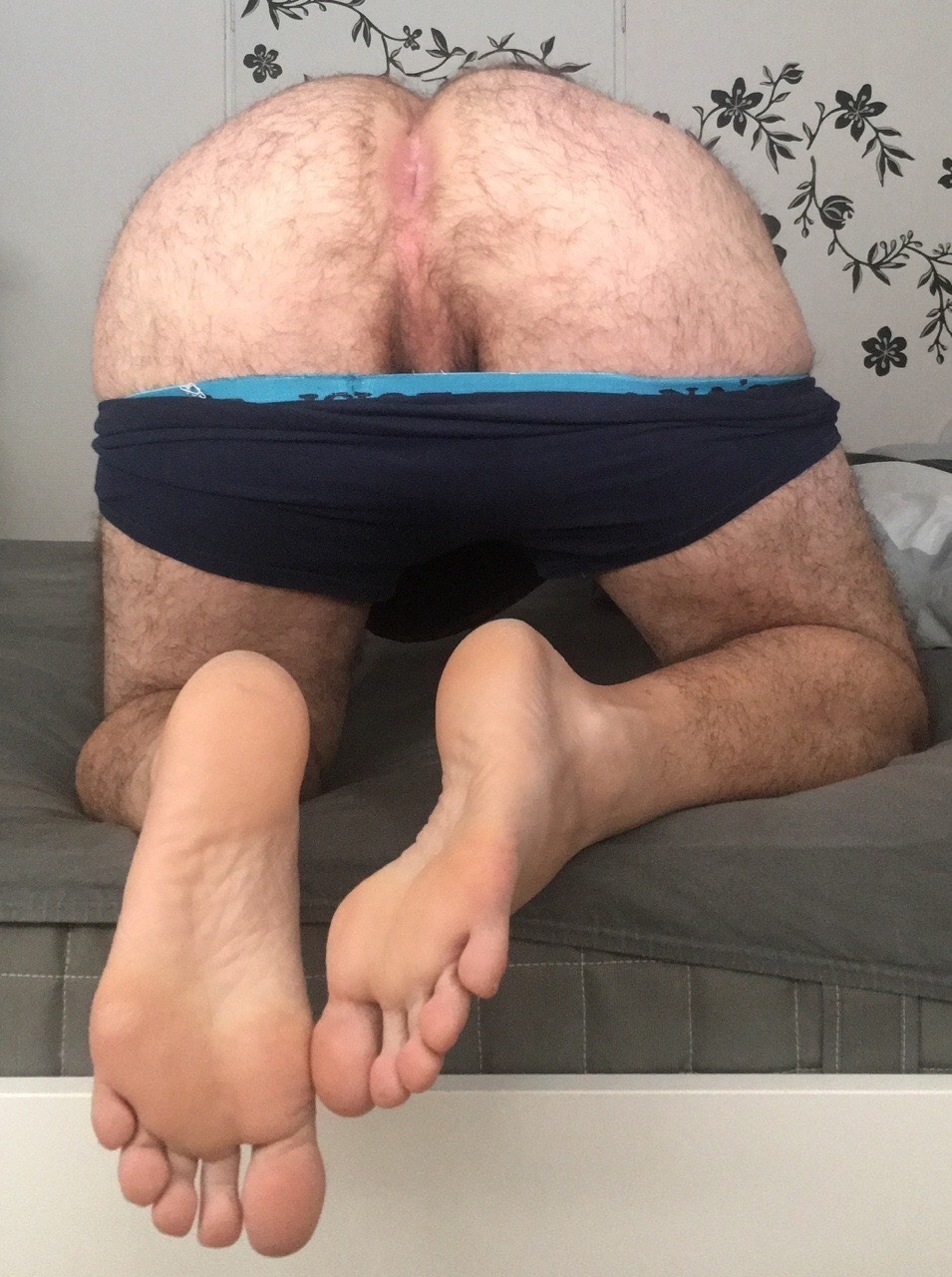 craigur:  austxhammer:  chiefcookingcampingflower:  conejitodetx:  tan-man:  quiero-tus-nalgas:  cumintherear:  uncut-ass-fan:  hotdwighttrash:   🔥🍆🍑   Quiero todos esos culos   Nice man pussy 😈   #Manhole #Culitos #Hairy #MusclePussy #Starfish