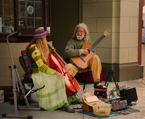 Street musicians, Astoria, USA