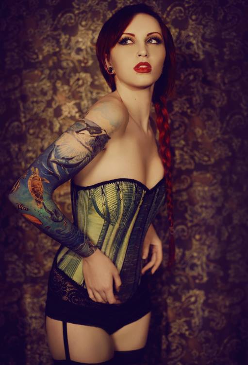 steampunkopath:  Steampunk Girls https://www.tsu.co/steampunkgirls 