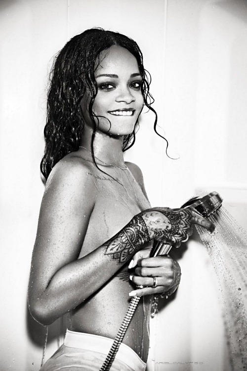 arielcalypso:  Rihanna for “Esquire” porn pictures