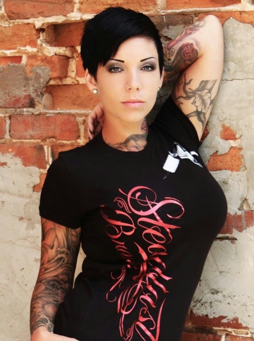 Porn womenwithtatoos:  More girls with tattoos photos