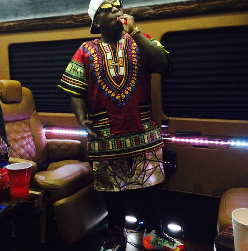 strawberitashawty:  ayebruhweoutchea:  yungkawaiiinigga:  niggasandcomputers:  emiliogorgeous:  There isn’t any debate that Peewee Longway is perhaps one of the most overlooked fashion icons in recent history.  Style Icon  Finesse Father  Not finesse