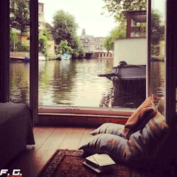 britishbulldog66:  jay1610:  Somewhere in the Netherlands… would love to live on water,on the edge of a lakeor by the sea One day I will!  Me too 