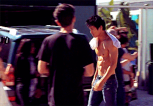 magnusandalec:  I had to gif this again, because ..I just… I couldn’t …. I..I…