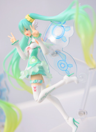 goodfigs:GOOD SMILE Racing - Hatsune Miku - Figma - Racing 2017 (Max Factory)