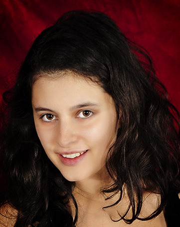 lovemywomenhairy:  I love it when today’s teens keep their pits and bushes nice