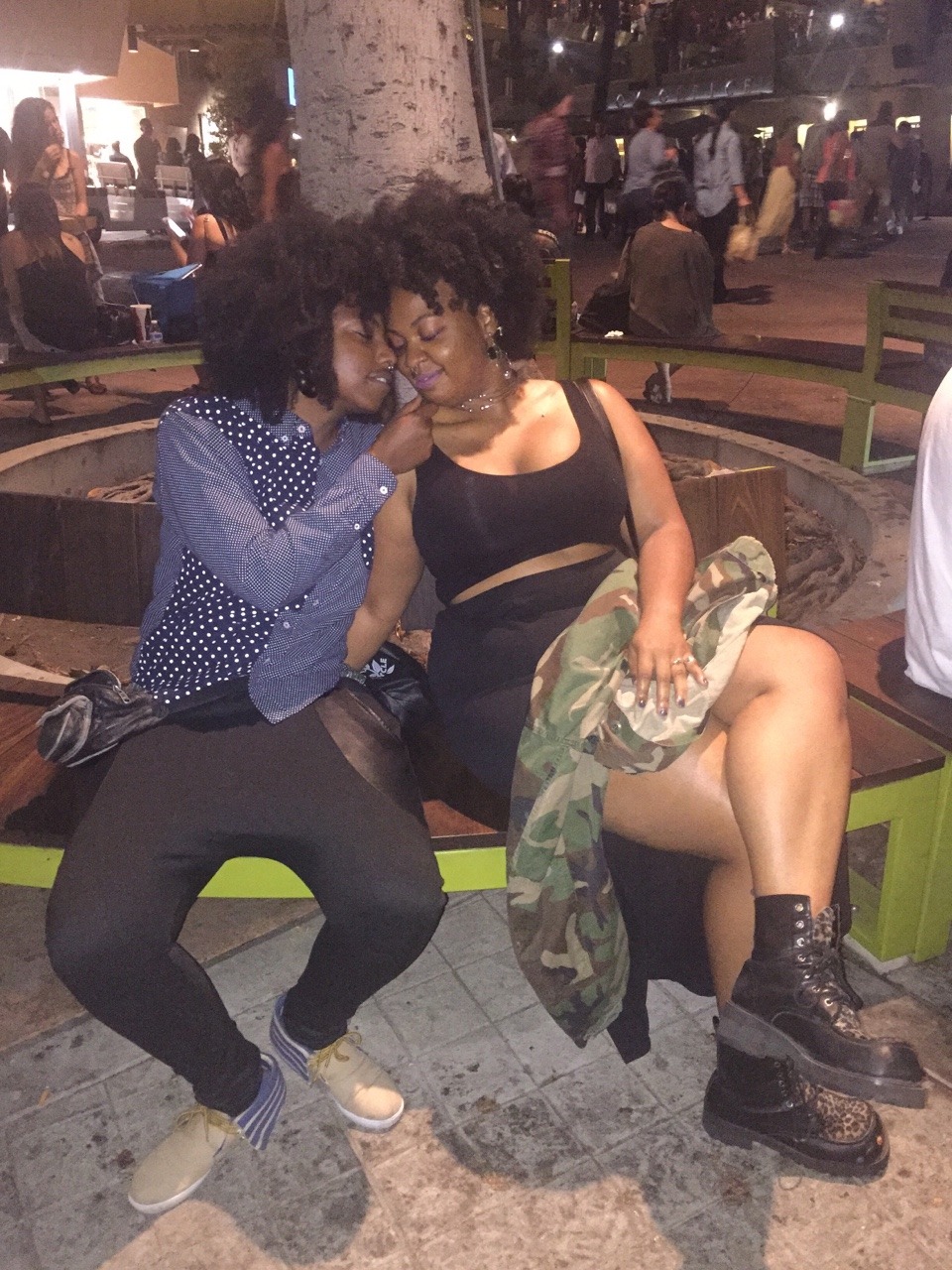 dynastylnoire:  oluulove:  aphrodisiac notes   “I’m falling in loooooooooooooooove