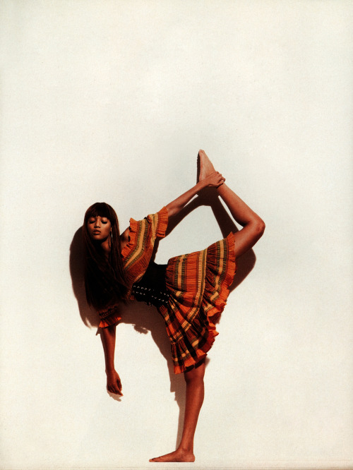 fashionphotographyscans:Magazine: MademoiselleYear: 1992Models: Tyra BanksPhotographer: Steven Klein 