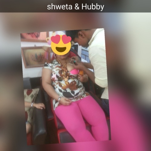 shwetanhubby: Goa fun:- shweta getting tattoo on her left boobs…. Damn daringppl who appreciate n re