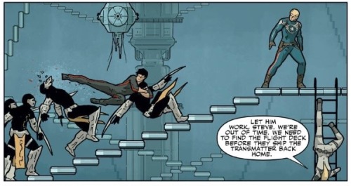 Secret Avengers badassery by Warren Ellis, David Aja, and Raul Allen