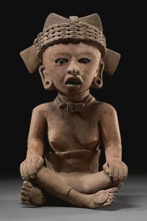 Veracruz female figure, Remojadas, early classic, CA. A.D. 250-450