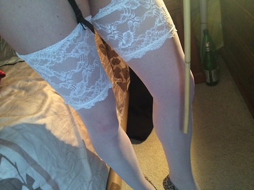 whipmeveryhard:  Reblog if you want to cover my face with your cum. Mistress Brooke x  I’d fuck you then blow my load all over your face then wipe it round your lips.