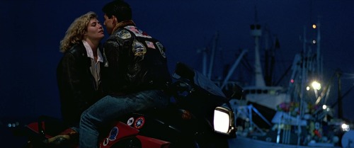 TOP GUN (1986) - Laws of attractionTony Scott / Jeffrey L. Kimball