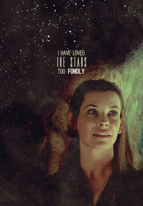 apfelgranate:  wear darkness like a cloak, drink starlight. fear is not for you.