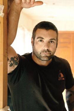 chastitypariah:  My new crush from HGTV’s COUSINS UNDERCOVER: Anthony Carrino