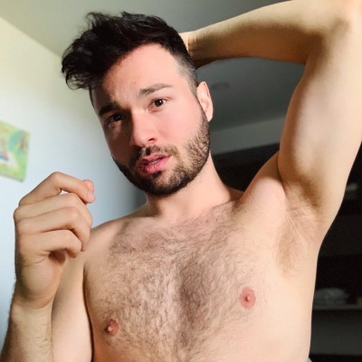 brettbretters:Is anyone still using this garbage site?Say hi before I delete my Tumblr