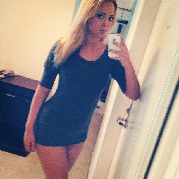 megan-medellin:  It’s suppose to be a shirt, but it looks better as a dress :P