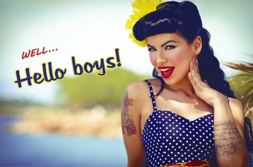 alternative-pinup:  Alternative ModelModel Twitter