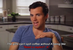 gwenlightened:  well I wonder why, ezrA 