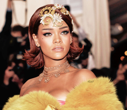 That Rihanna reign just won’t let up!