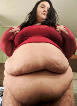 xutjja:Monument to obesity.  My true SSBBW