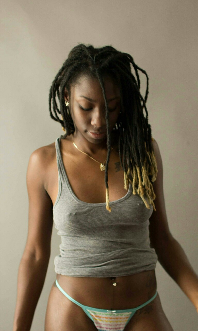Ebony Boombs