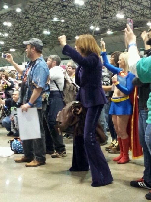 captainbeverlycrusher:and here we see Gates in her natural habitat, jamming to Run DMC (x)