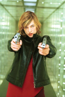 adapto:  Milla Jovovich: Resident Evil (2002)