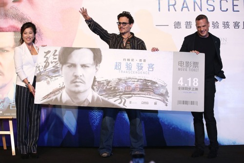  8 years ago (2014), on this day (March 31), Johnny Depp attended the Press Conference of “Transcend