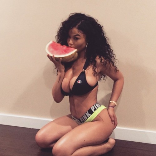 lukecage777:  wobblies-and-puzzles:  alllovelyladies:  India Love Westbrooks  wIGGLY wOBBLIES & pRIVATE pUZZLES !!!  Perfection ❤❤❤❤