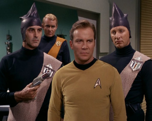kendorrr:The stylish motherfuckers of Eminiar VII.From Star Trek: TOS, S1E23, “A Taste of Arma