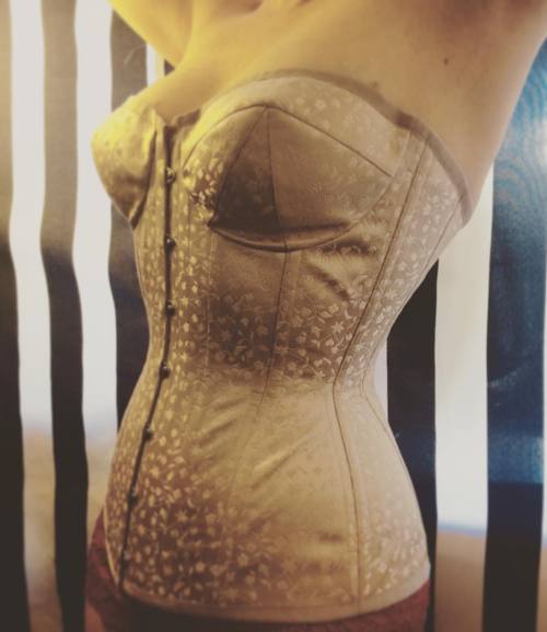 missdarkgarden:This lovely bespoke buff-mini-floral brocade corset was picked up today. A perfect pi