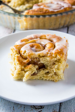 intensefoodcravings:  Easy Cinnamon Rolls