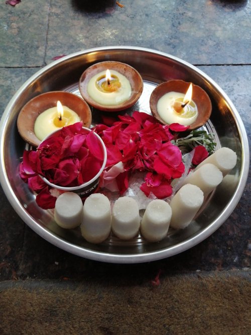 Mata Kheer Bhawani, Tulamula, Kashmir Kashmiri Hindu @Battakashmiri wrote : नमस्तस्यै नमस्तस्यै नम