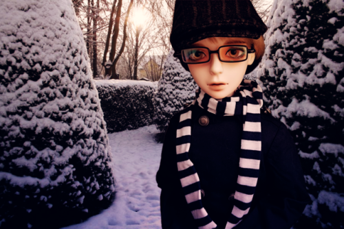 nuiph: Here’s Seth out in a wintery wonderland! … Well, its not actually snowing here yet, but he wa