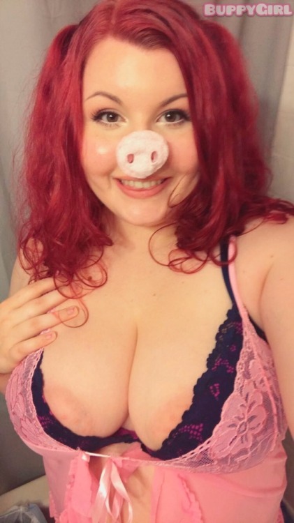 thehotvixenwifey:  buppygirl:  No one can get ya down when you just turn your insults into fetish porn 🐷💕💕💕   ~Catch BTS live on the VIP Snap now and the vid on MV or Buppygirl.Net soons after!!~  Who wouldn’t wanna make bacon with her??