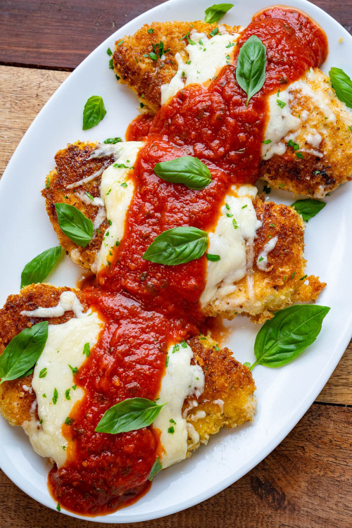 daily-deliciousness:Chicken parmesan