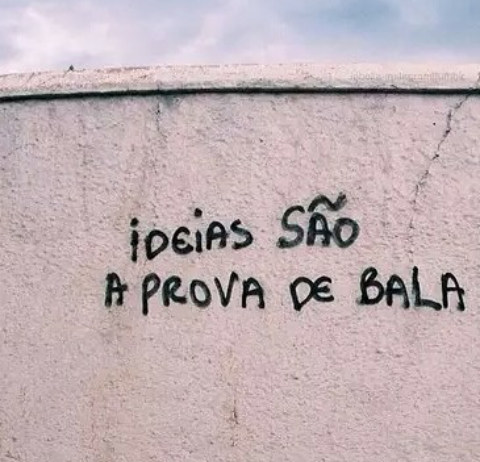 Meio porn meio culto