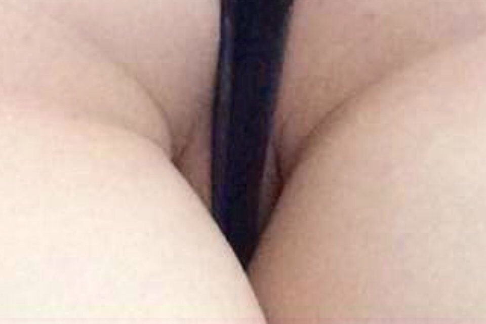 blondenaughtystepsister:  An old friend Sam  Found those pics on her phone and  Those