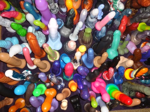 Dildo Collections