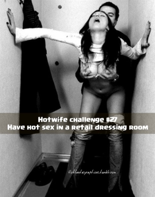 would you like more women flashers outside posts? Then folow & reblog http://decurlsci.tumblr.co