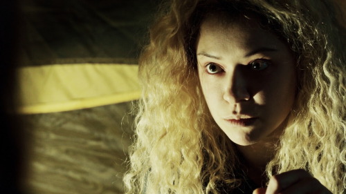 sarahdrunkson: ‘’That’s not true. You saved my life. You’re my sister. Helena, I thought… I thought 