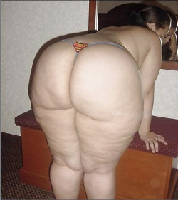 atldirtybirdsfan: momswidehips: #momhips #thickass Yep