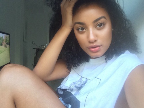 gardeniaaa:  Yas kween