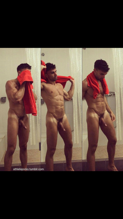 str8boysbaited:  Who else loves Straight Boys :PMore STRAIGHT BOYS Here!