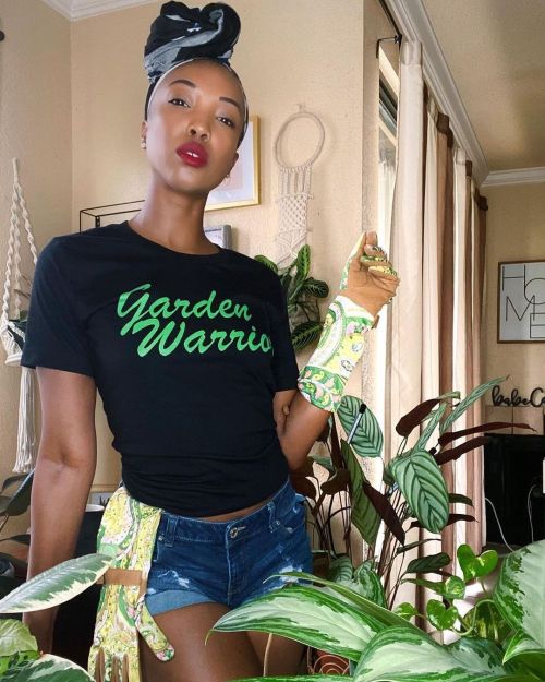I guess it’s fly people support day!!! THANK U. New “Garden Warrior” tee on the site. Now pay close 